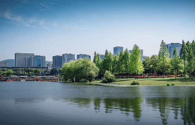 Banking services and financing